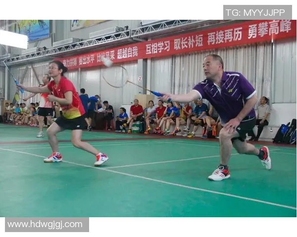 成都羽毛球队耐力训练揭秘助力运动员在赛场上超越自我