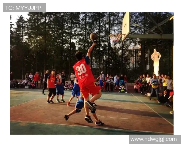 重庆篮球队勇夺最新篮球耐力排行榜第一名引领潮流