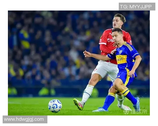 昔日足球巨星回顾外国传奇球员名单盘点与分析