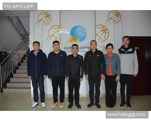 广州网球队的节奏分析与战术探讨助力球队提升竞技水平 广州网球队的节奏分析与战术探讨助力球队提升竞技水平