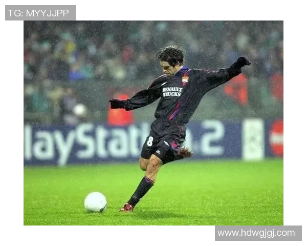 足球明星帅气射门集锦精彩瞬间尽在踢球视频中展现绝佳技艺与风采 足球明星帅气射门集锦精彩瞬间尽在踢球视频中展现绝佳技艺与风采